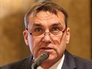 Petr Vok��l hovo�� p�ed zastupiteli.