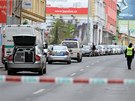 Kvli podezelé blikající krabice musela policie uzavít ást Konvovy ulice