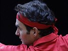 výcarský tenista Roger Federer v zápase Gaëlem Monfilsem z Francie ve finále...