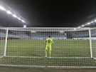 Igor Akinfejev si stoupl do branky CSKA Moskva.