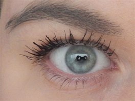 asy nalen dvma vrstvami asenky Grandise Mascara Effet Cils Dploys od...