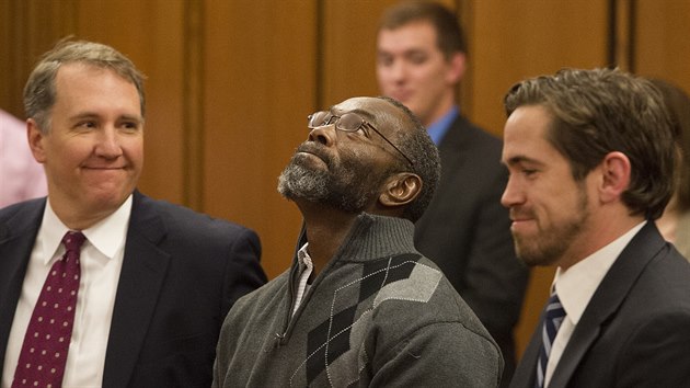 Rickyho Jacksona osvobodil soud v ptek. Ve vzen strvil 39 let za vradu, kterou nespchal (21. listopadu 2014).