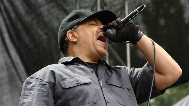 Love Planet 2006 - Body Count feat. Ice-T - Průkopníci rap-metalu Body Count vystoupili se svým frontmanem Ice-T na festivalu Love Planet na pražském Výstavišti. (12. srpna 2006)