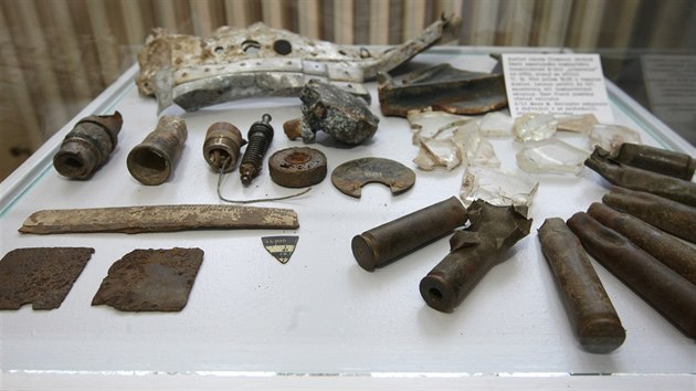 V Muzeu Komenskho oteveli novou vstavu Zkza z nebes, kter zachycuje bombardovn msta i leteckou bitvu nad Perovem a okolm ped 70 lety. K vidn jsou rzn nalezen pedmty.