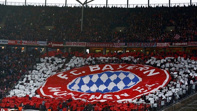 Choreo fanouk Bayernu Mnichov v zpase proti Hert Berln