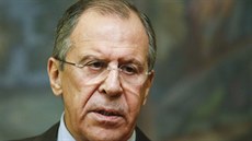 Ruský ministr zahranií Sergej Lavrov na tiskové konferenci (21. listopadu...