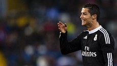 Cristiano Ronaldo z Realu Madrid bhem duelu s Málagou