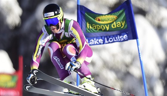 Norský lya Kjetil Jansrud na trati superobího slalomu v Lake Louise.