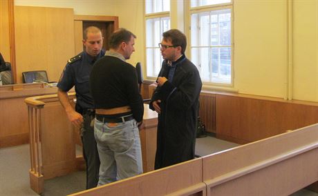 Eduard Klaga u soudu.