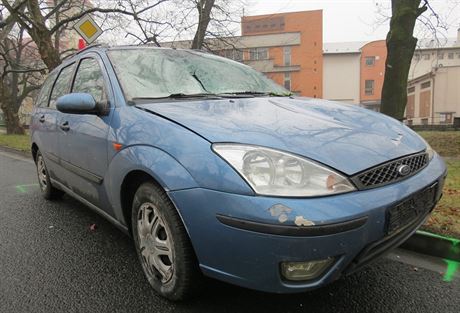 idika ve voze Ford Focus srazila v Bystici pod Hostýnem tyi chodkyn, dv...