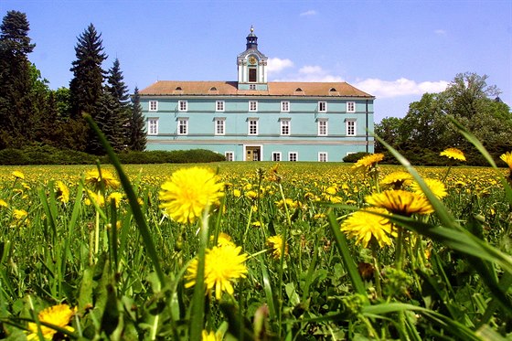 Turisté mohou v Daicích navtívit napíklad zámek.