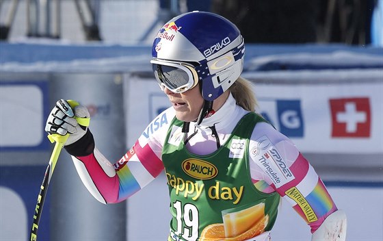 Lindsey Vonnová v cíli super-G, které hostilo kanadské Lake Louise.