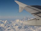 Pohled na Everest z letadla b�hem letu Dilí � Paro