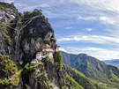 Klá�ter Taktsang (Tyg�í hnízdo) le�í na nep�ístupném míst� ve vý�ce 3100 m.