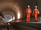 Gotthard (výcarsko). Nejdelí tunel planety mí 57 km a najdete ho pod...