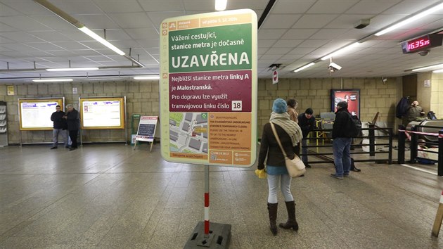 Uzavrka stanice metra Staromstsk (5. prosince 2014)