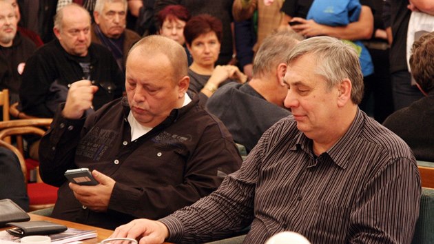 atet zastupitel SNK-ED Jaroslav Hladk (vlevo) a Zdenk Kopta