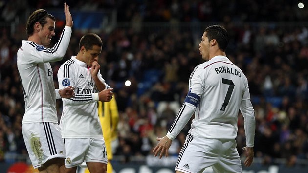 PAN STŘELEC. Cristiano Ronaldo (vpravo), útočník Realu Madrid, právě proměnil penaltu v zápase proti Ludogorci Razgrad.