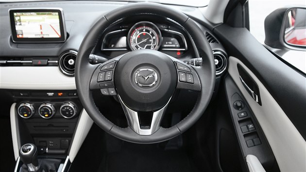 Nov Mazda 2