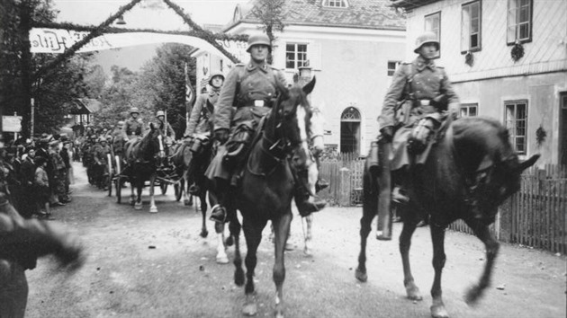 Osmho jna 1938 obsadily eleznou Rudu jednotky SS  Standarte Deutschland spolu s jednotkami 5. p divize.