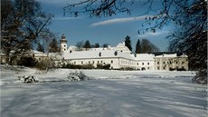 Renesanní zámek Velké Losiny otevel vánoní výstavu historických hraek