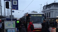 Brnnský dopravní podnik nasadil vechny záloní autobusy, které nahradily...