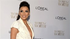 Eva Longoria na Women of Worth Awards (New York, 2. prosince 2014)