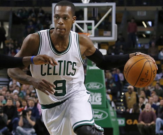 SBOHEM, BOSTONE. Rajon Rondo bude hrát za Dallas