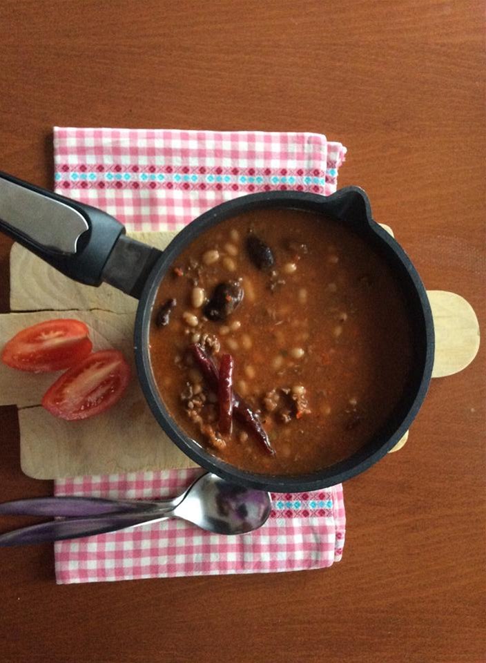 Chilli con carne poru�íka Columba