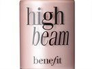 Tekutý rozjasňovač High Beam s růžovo-perleťovém odstínu, Benefit, prodává...