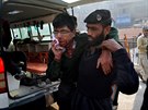 Pi útoku Talibanu na kolu v Péávaru utrplo zranní nejmén tyicet lidí...