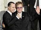 David Furnish a Elton John uzaveli registrované partnerství ve Windsoru 21....