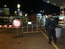 Dva lupii pepadli vz bezpenostní agentury v ulici vehlova (12. 12. 2014).