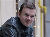 Michal Hrůza přihlíží natáčení klipu Sněhulák (prosinec 2014).