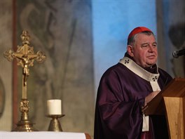 Kardinál Duka pi záduní mi za Havla v praském kostele svaté Anny pipomnl...