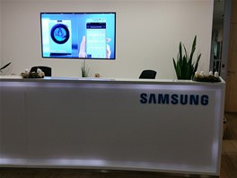 Fotografie pozen phabletem Samsung Galaxy Note 4