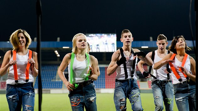 Na vnon rozluce plzeskch fotbalist nechyblo ani tanen vystoupen.