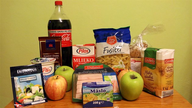 Nákup po�ízený ve slovenské Holí�i. Neobsahuje v�echny polo�ky ve srovnávacím...