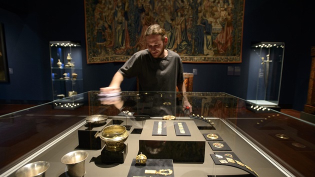 Výstava Hrady a zámky objevované a opvované