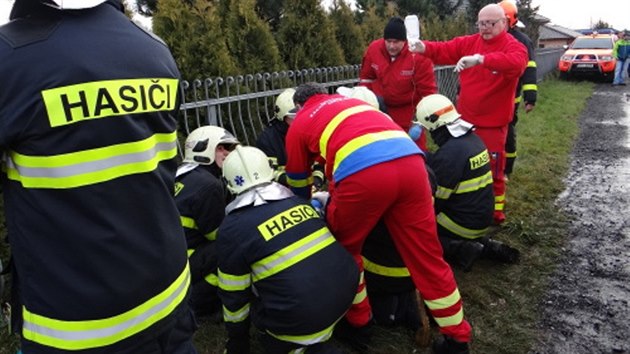 Hasii zasahovali u poru rodinnho domu zpsobenho zaplenmi svkami.