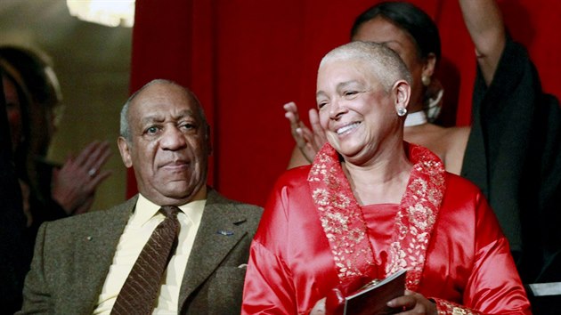 Bill Cosby a jeho manželka Camille (Washington, 26. října 2009)