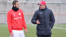 Ma�arský levý obránce Krisztián Tamás na zkou�ce ve Slavii. Naposled p�sobil ve...