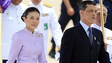 Thajský korunní princ Vatirálongkón a princezna írasmí (Bangkok, 11. ervna...