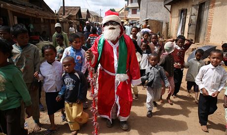 Madagaskar: Antananarivo, otec Vnoc