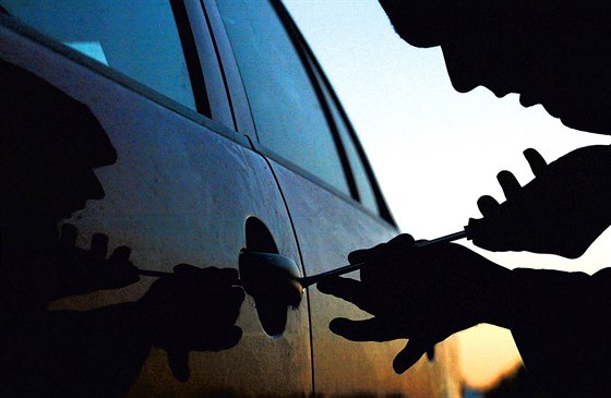 Ministerstvo chystá bič na zloděje aut, zlepší evidenci náhradních dílů. Ilustrační snímek