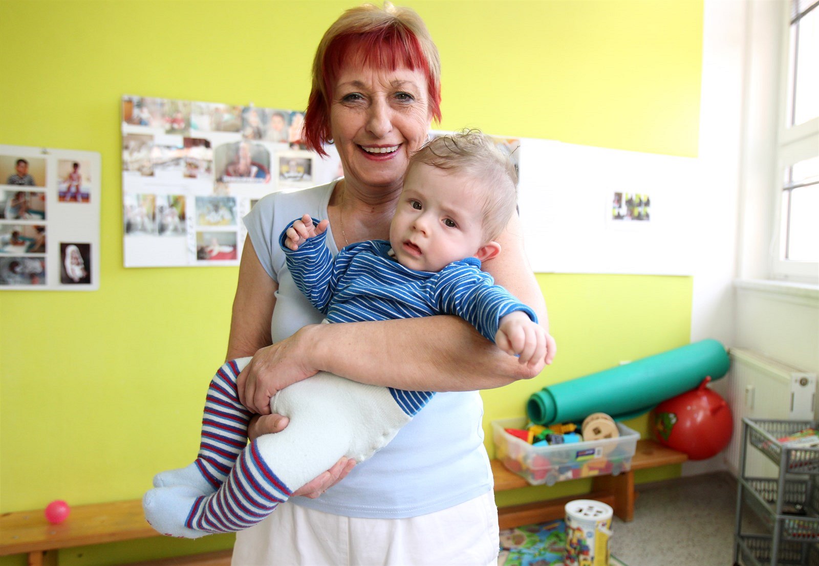 Emílie Vallová z Ti�nova je rehabilita�ní specialistka na Vojtovu metodu.