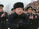Severokorejský vdce Kim ong-un na inspekci námonictva (13. prosince 2014)