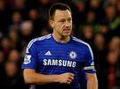 John Terry z Chelsea se raduje ze svého gólu proti Stoke,