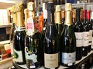 Přestože u nás platí šampaňské za luxusní nápoj, ve Francii se pije poměrně...