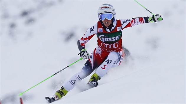 Eva-Maria Bremov v obm slalomu Khtai.